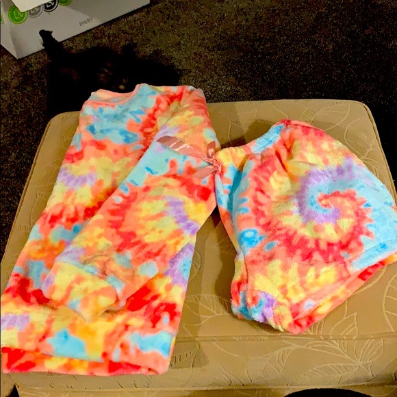 Other - NEW! Colorful PJ set
